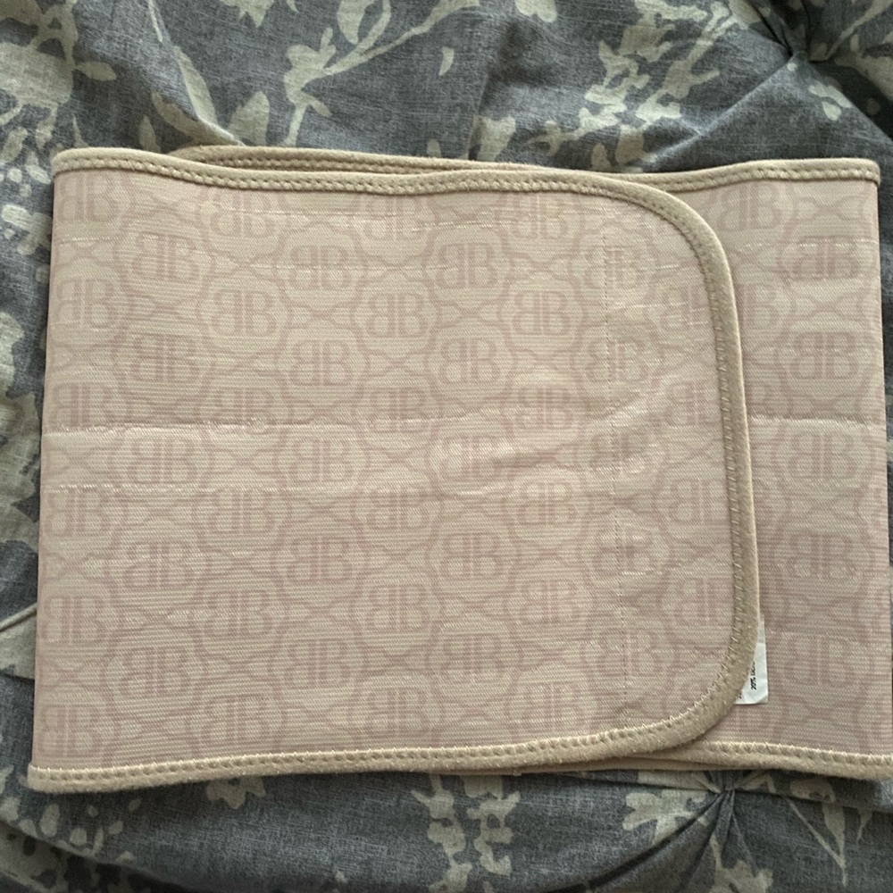 Original Belly Bandit Postpartum Wrap Size M